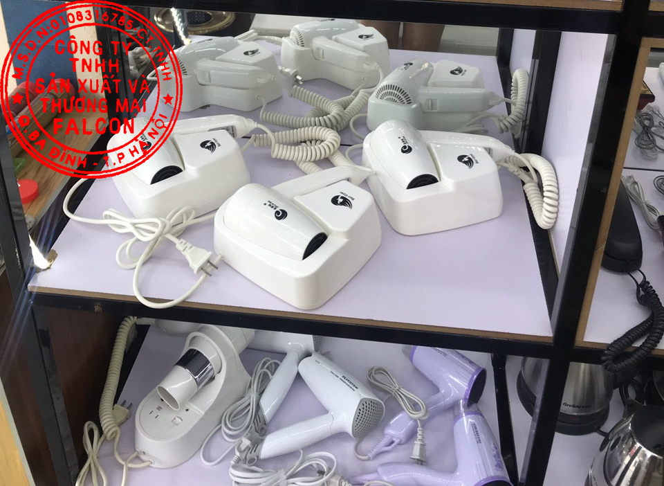 Thiết bị trong phòng khách sạn